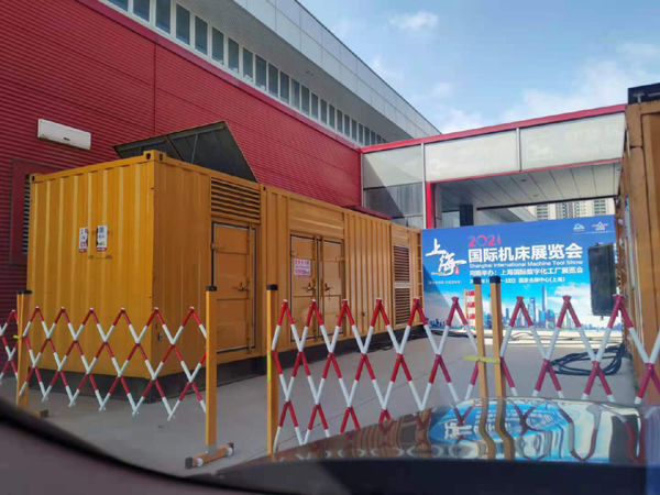 兴义发电车出租-发电机无电压或电压太低怎么办？