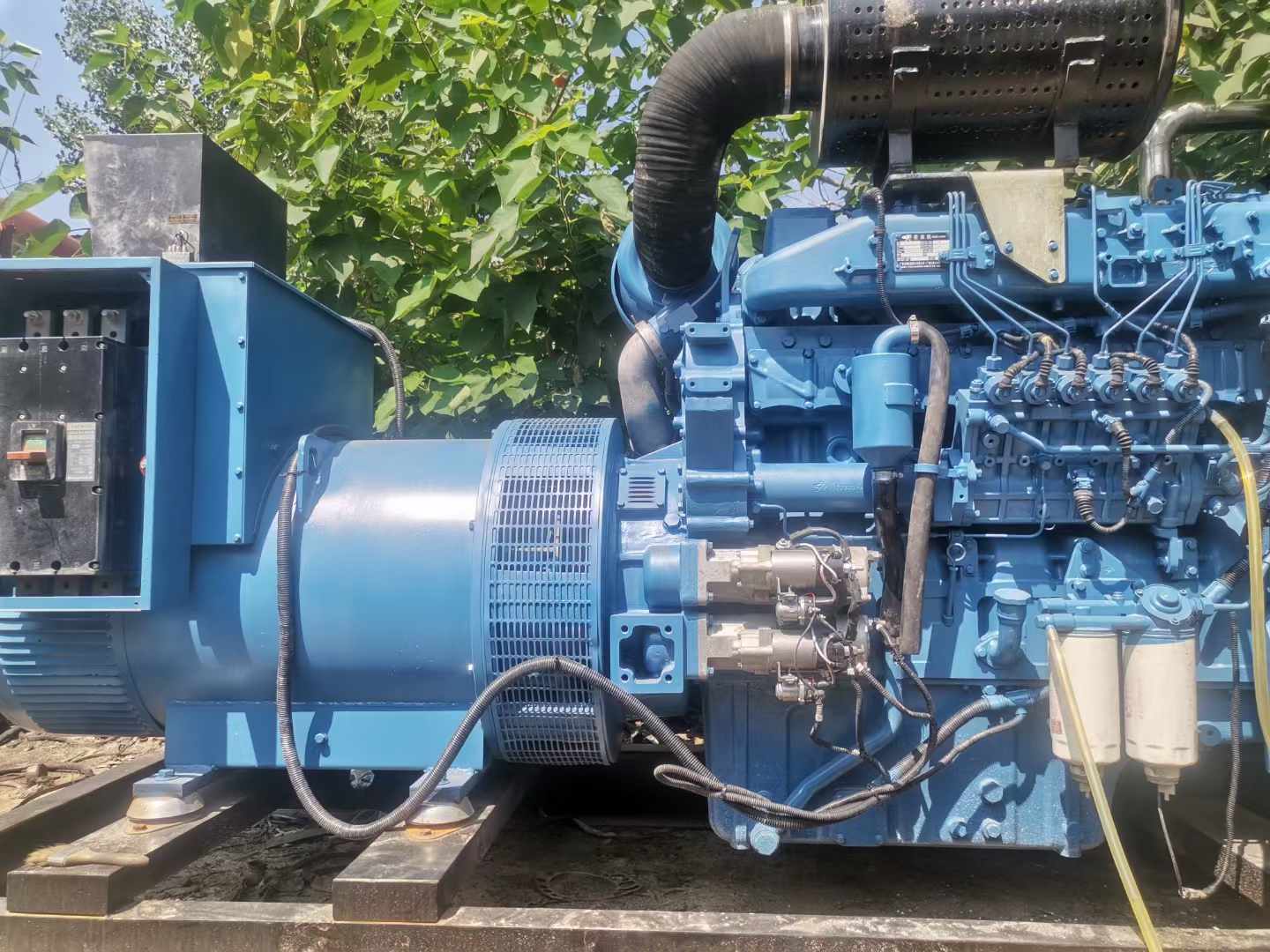 兴义详细说明降低 800kW 柴油发电机输出电流波动的方法